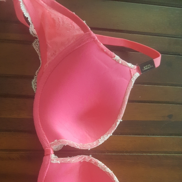 Victoria's Secret bra 32b - Picture 6 of 8
